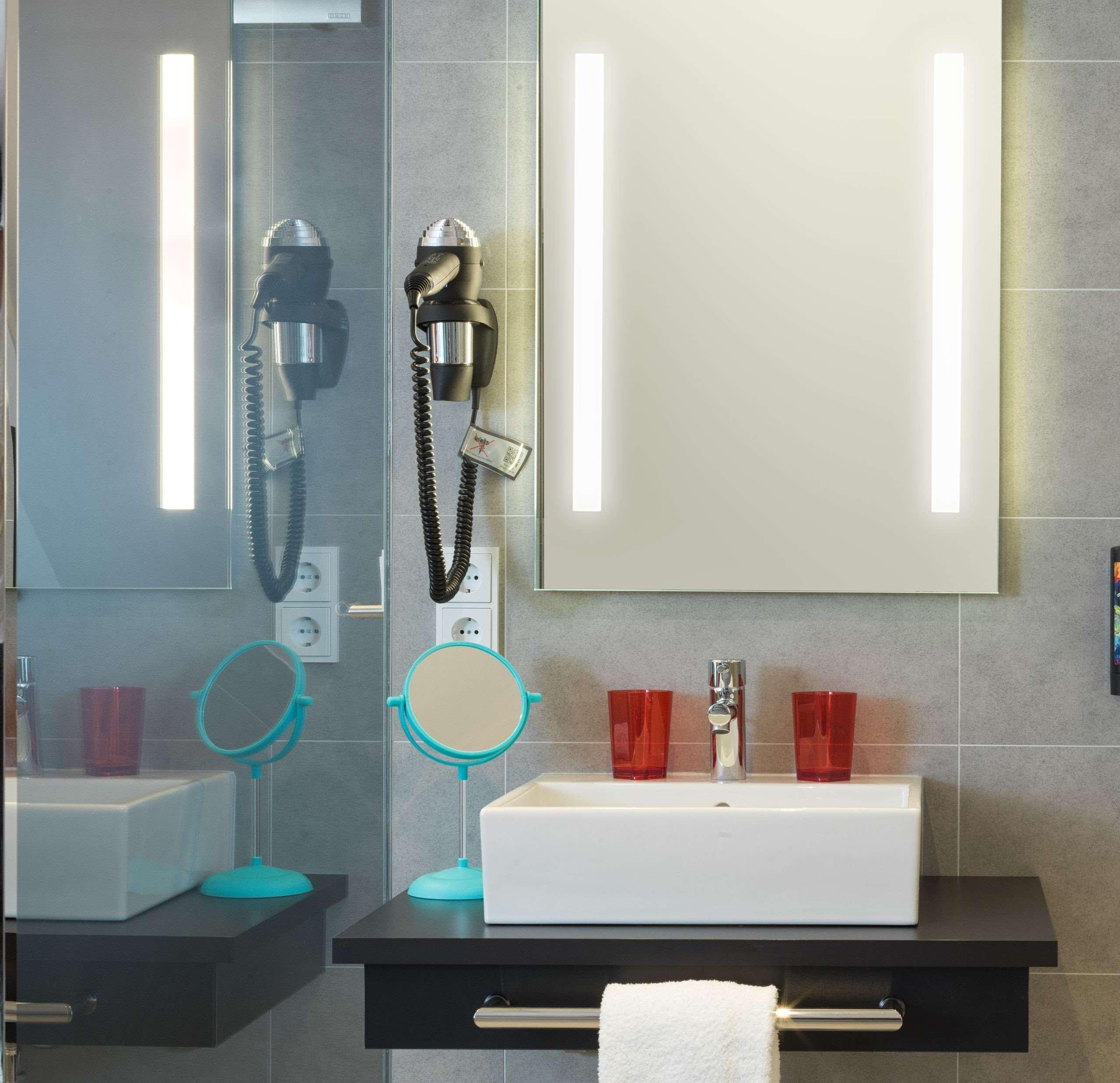 - The Niu, Franz By Ihg 3* Wenen